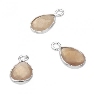 6mm beige moonstone set drop shaped briolettes with ring (5pcs)