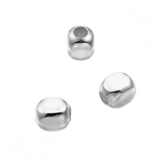 Perles carrées lisses 4mm trou 2mm (env. 50pcs)