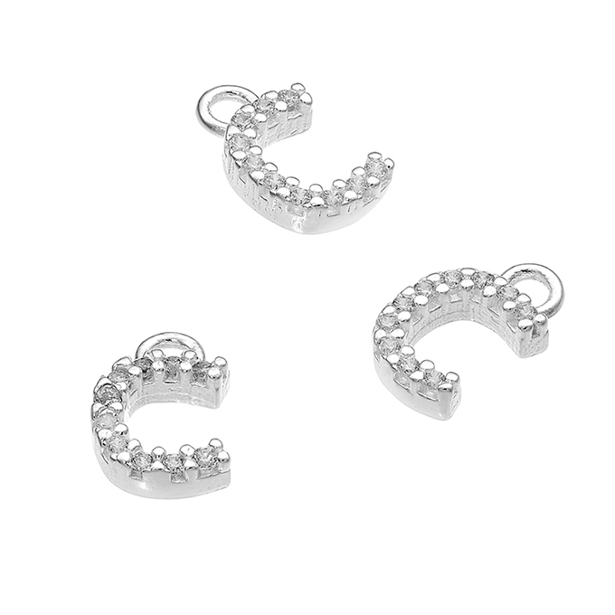 Breloques 7mm lettre C zirconiums blancs avec anneau (1pc)