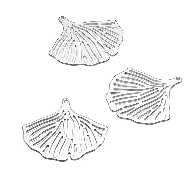 20x20mm Ginkgo biloba leaf charms hole 0,9mm (3pcs)