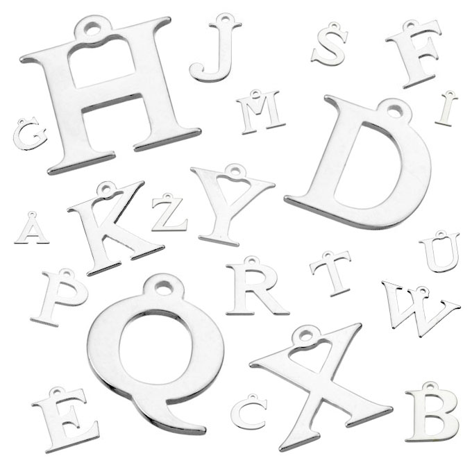 Lot de 26 breloques lettres 7mm avec trou (1pc par lettre=26pcs)