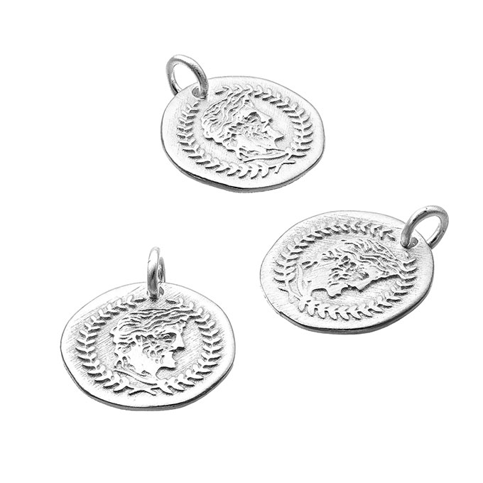 Médaille irrégulière sablée 15mm tête rome en bas-relief avec anneau (1pc)