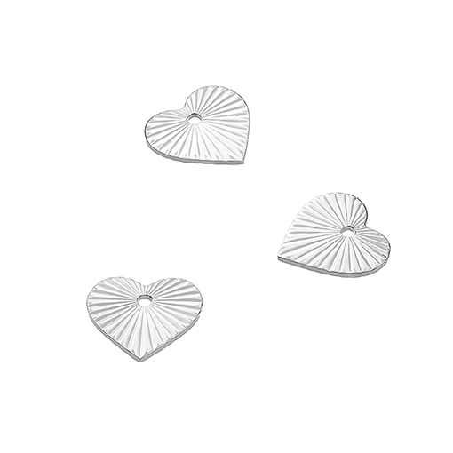 Pendentifs coeur 8,6x8mm rayé recto verso trou 0,9mm (10pcs)